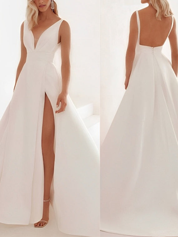 A-Line/Princess V-Neck Long Sleeves Floor-length Wedding Dress