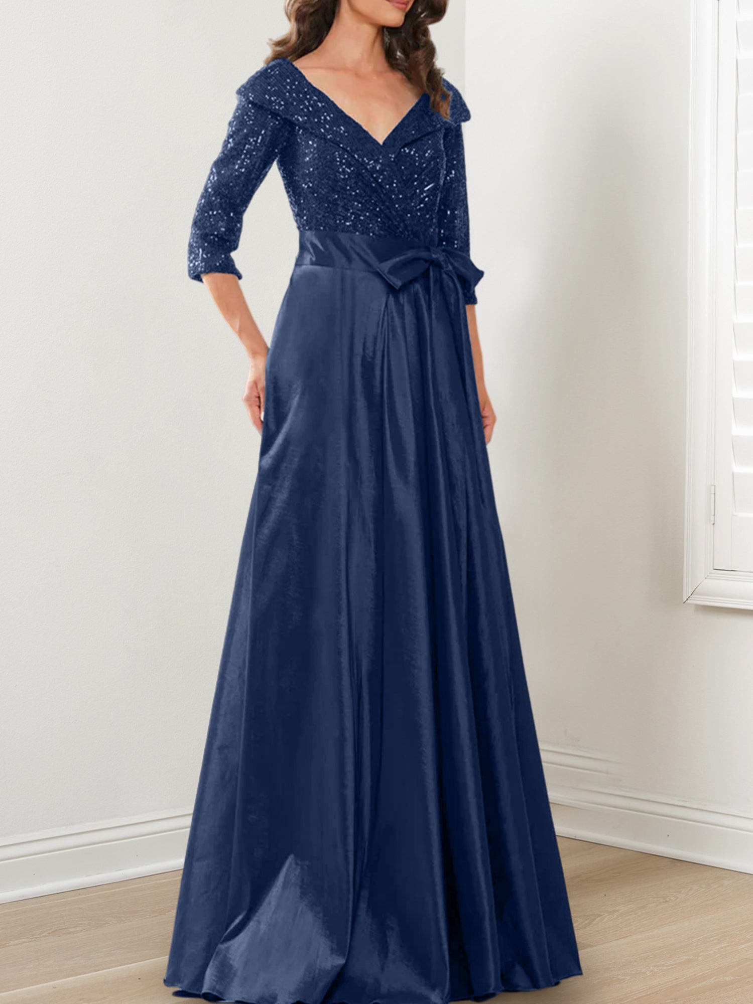 A-Line/Princess V-Neck Floor Length Mother of the Bride Dresses with Split Side