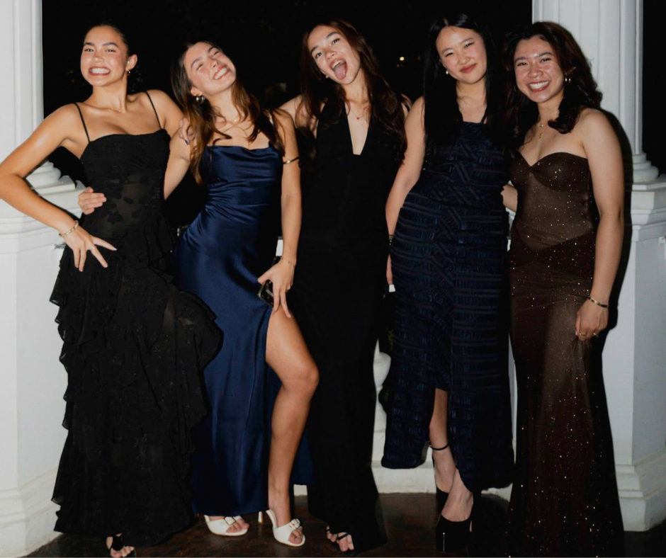 Black Long Prom Dress with Straps vs Strapless