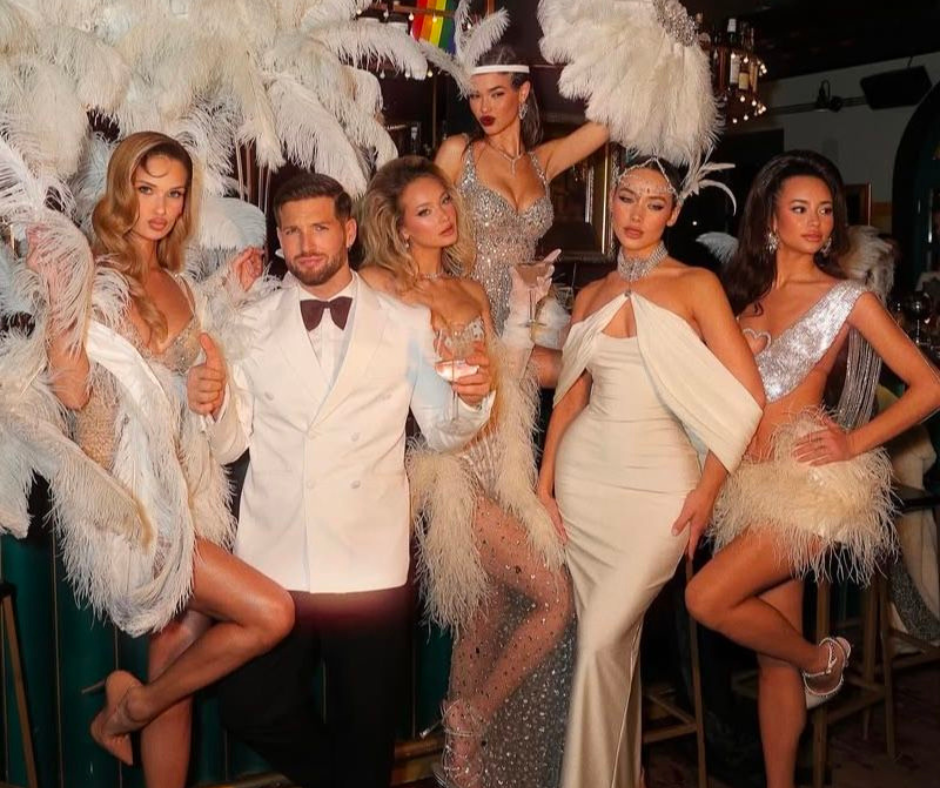 What to Wear to a Great Gatsby Themed Prom: 6 Roaring 20s Dress Ideas