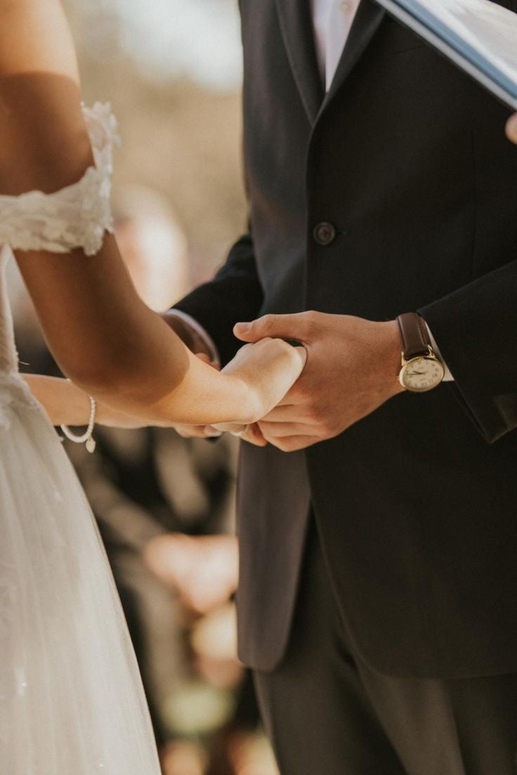 7 Popular Wedding Dress Codes and What to Wear to Each One