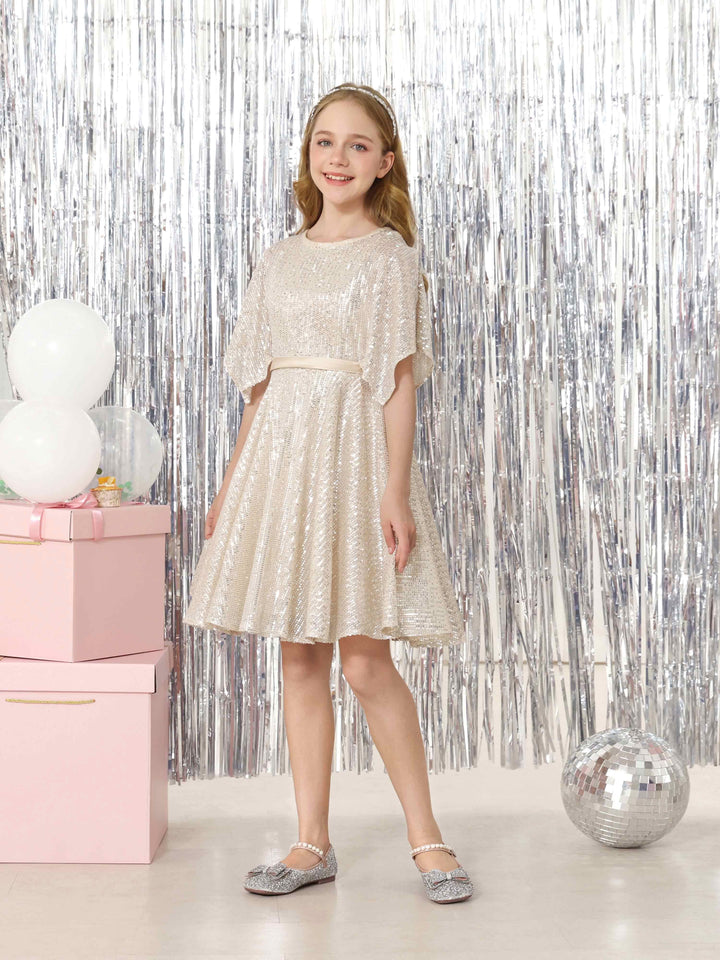 A-Line/Princess Sequin  Half Sleeves Scoop Neck Mini Flower Girl Dresses