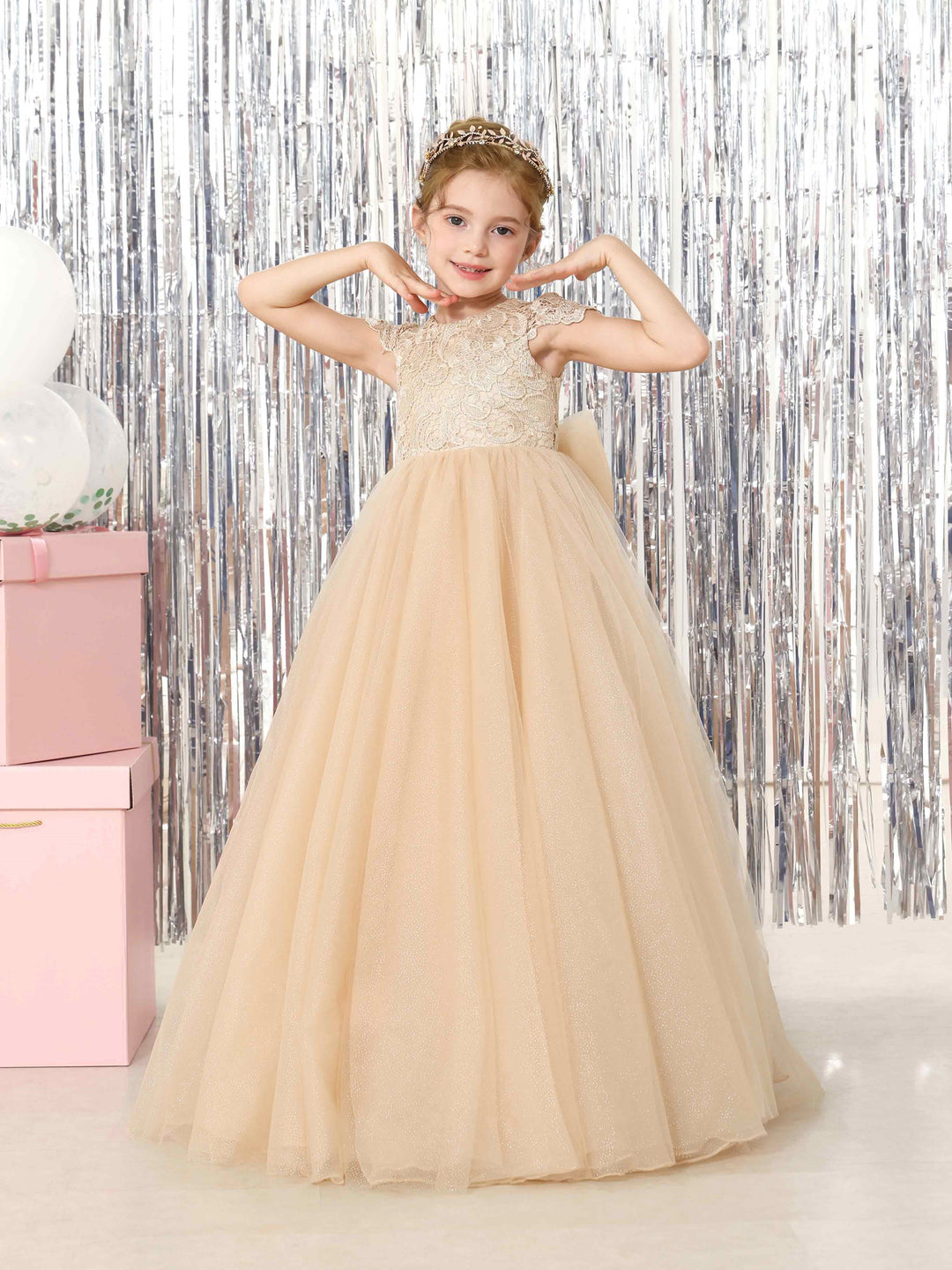 Ball-Gown Tulle  Short Sleeves Scoop Neck Floor-Length Flower Girl Dresses