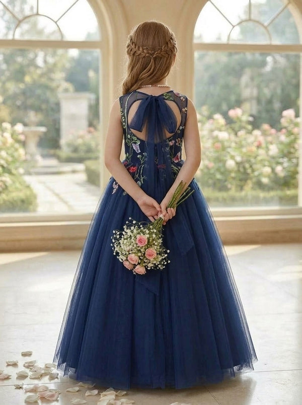 A-Line/Princess Scoop Neck Sleeveless Floor-Length Flower Girl Dress with Embroidery