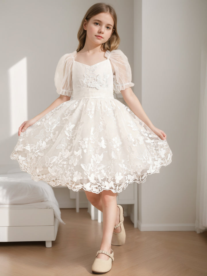 A-Line/Princess V-Neck Short Sleeves Knee-Length Flower Girl Dress with Lace