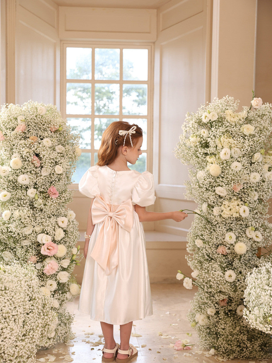 A-Line/Princess Satin V-Neck Short Sleeves Tea-Length Flower Girl Dresses