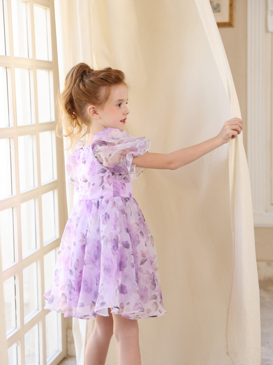 Ball-Gown Tulle Scoop Short Sleeves Short/Mini Flower Girl Dresses