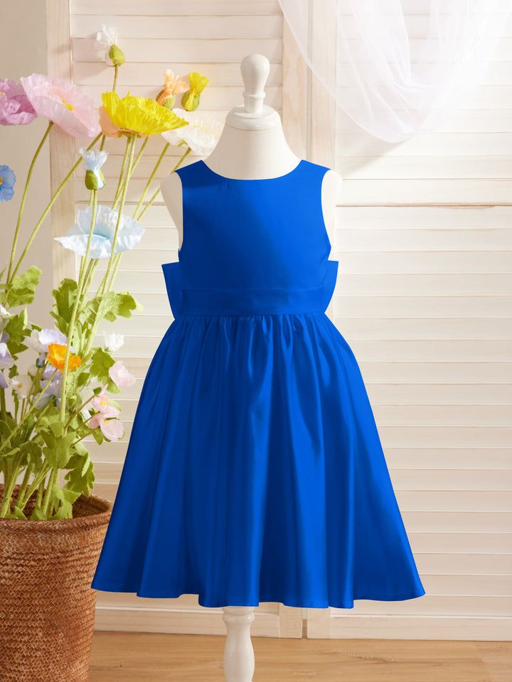 Elegant A-line Satin V-Back Bow Knee-length Flower Girl Dress