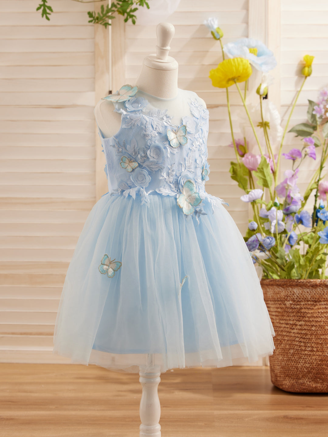 Sleeveless Lace Tulle Knee Length Flower Girl Dress