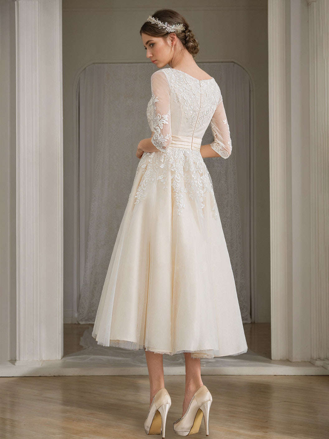 Ivory Wedding Dresses 2026 for Women Appliques A-Line/Princess V-Neck Half Sleeves Tea-length Tulle Bridal Ball Gowns, Ivory