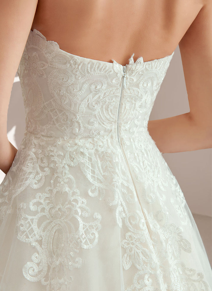 A-Line/Princess Strapless Neckline Sleeveless Floor-Length Wedding Dress with Applique & Lace