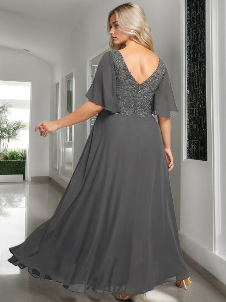 A-Line/Princess V-Neck Half Sleeves Floor-Length Mother of the Bride Dresses with Applique