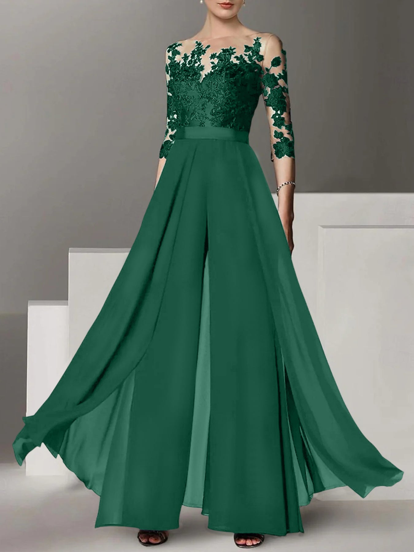 A-Line/Princess Jewel Neck 3/4 Length Sleeves Floor-Length Mother of the Bride Jumpsuits with Applique
