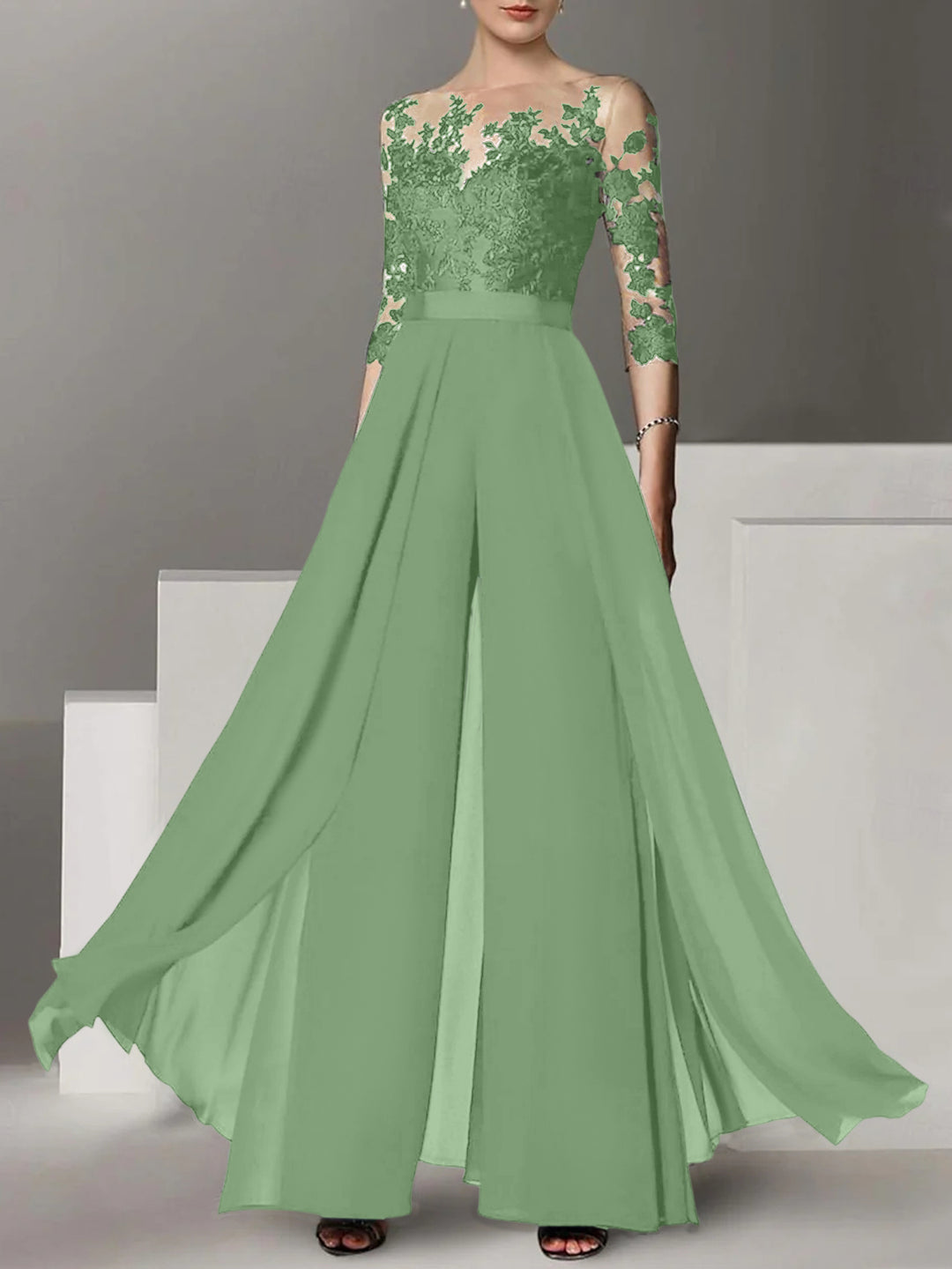 A-Line/Princess Jewel Neck 3/4 Length Sleeves Floor-Length Mother of the Bride Jumpsuits with Applique