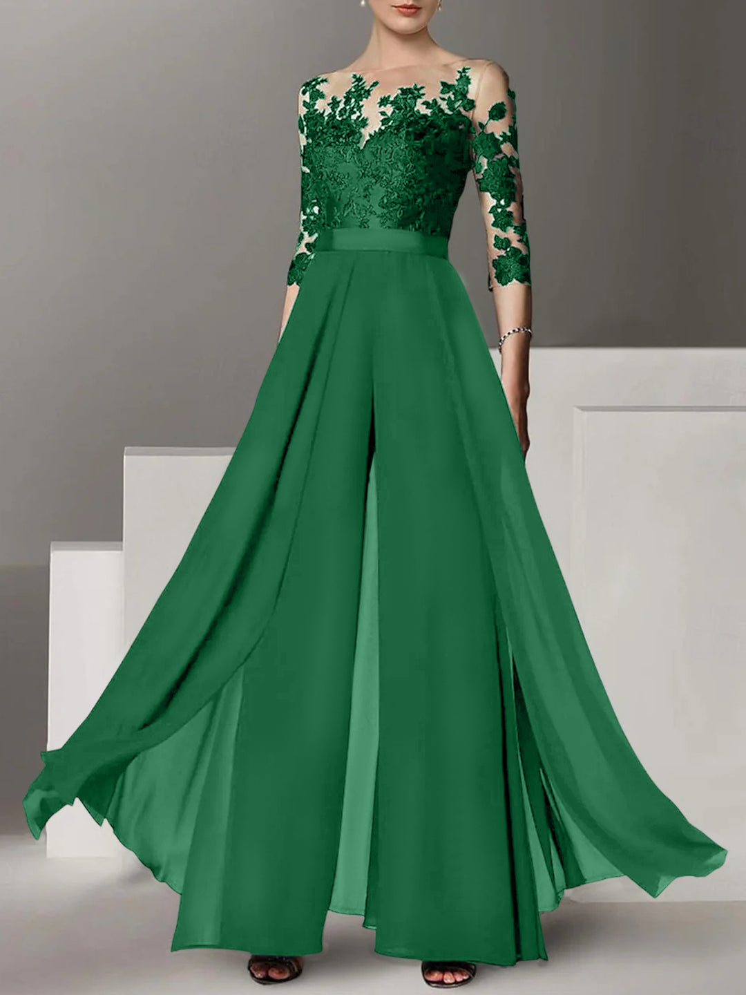 A-Line/Princess Jewel Neck 3/4 Length Sleeves Floor-Length Mother of the Bride Jumpsuits with Applique