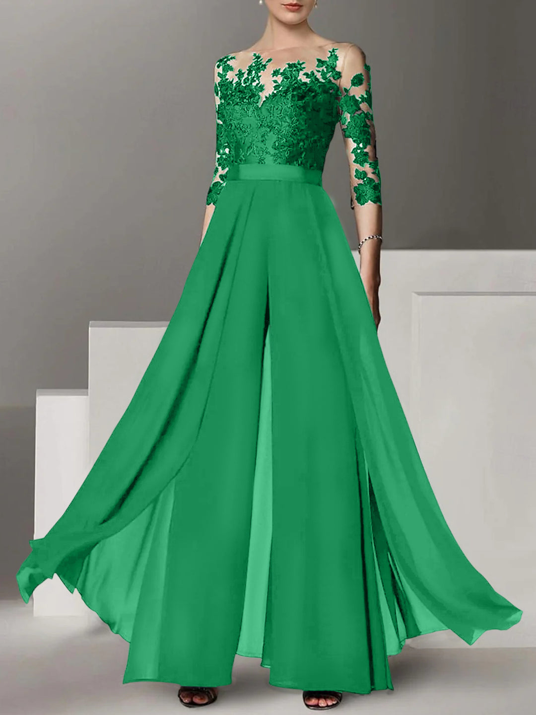A-Line/Princess Jewel Neck 3/4 Length Sleeves Floor-Length Mother of the Bride Jumpsuits with Applique