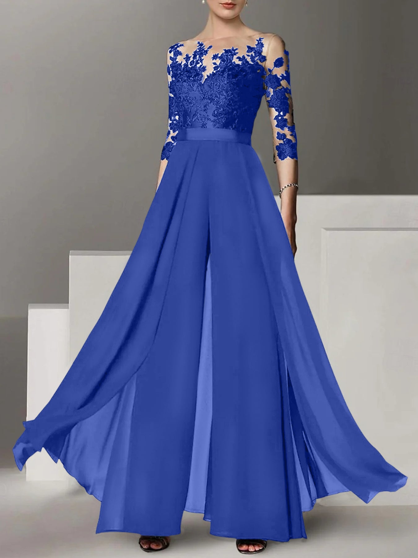A-Line/Princess Jewel Neck 3/4 Length Sleeves Floor-Length Mother of the Bride Jumpsuits with Applique