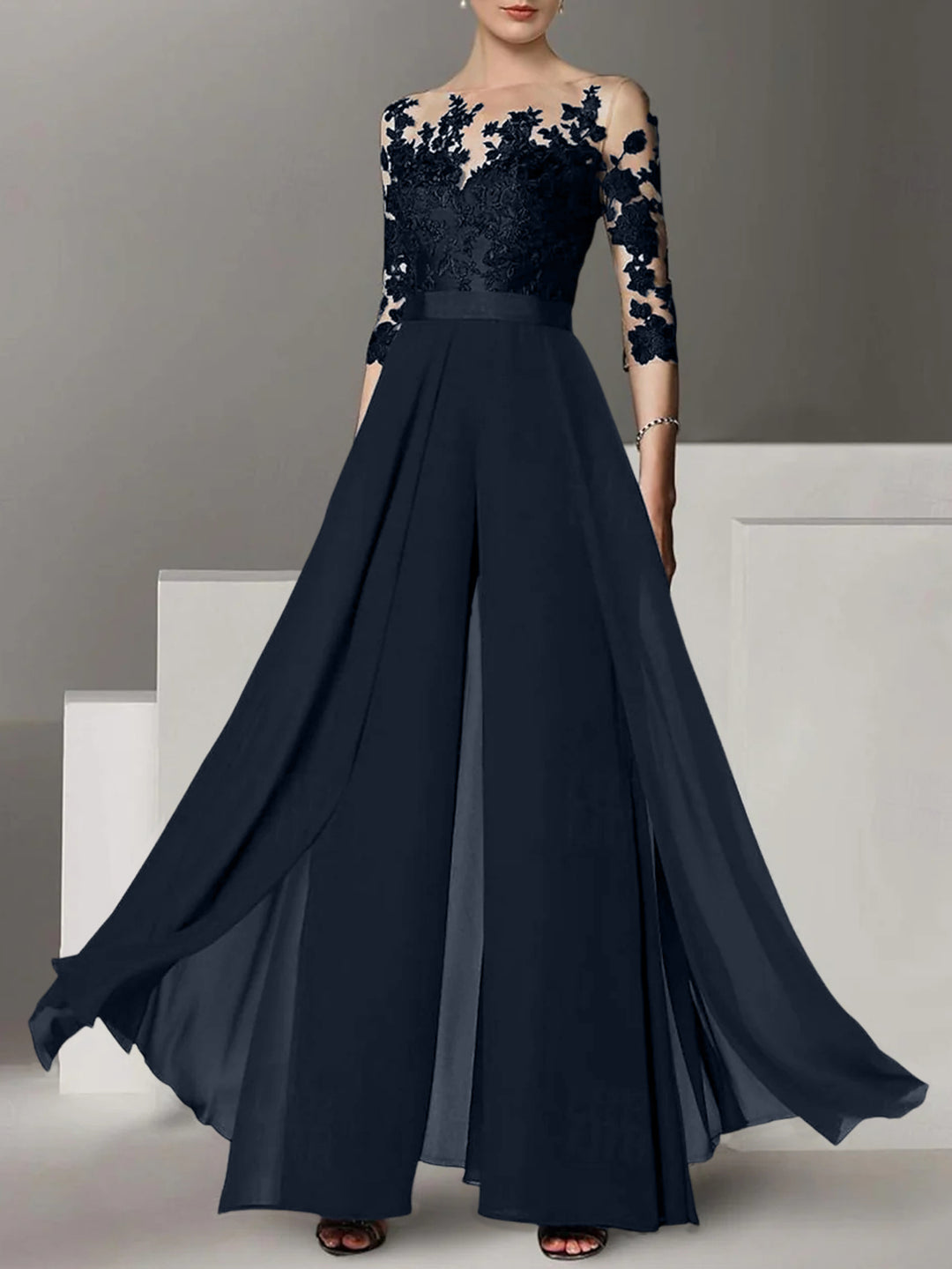 A-Line/Princess Jewel Neck 3/4 Length Sleeves Floor-Length Mother of the Bride Jumpsuits with Applique