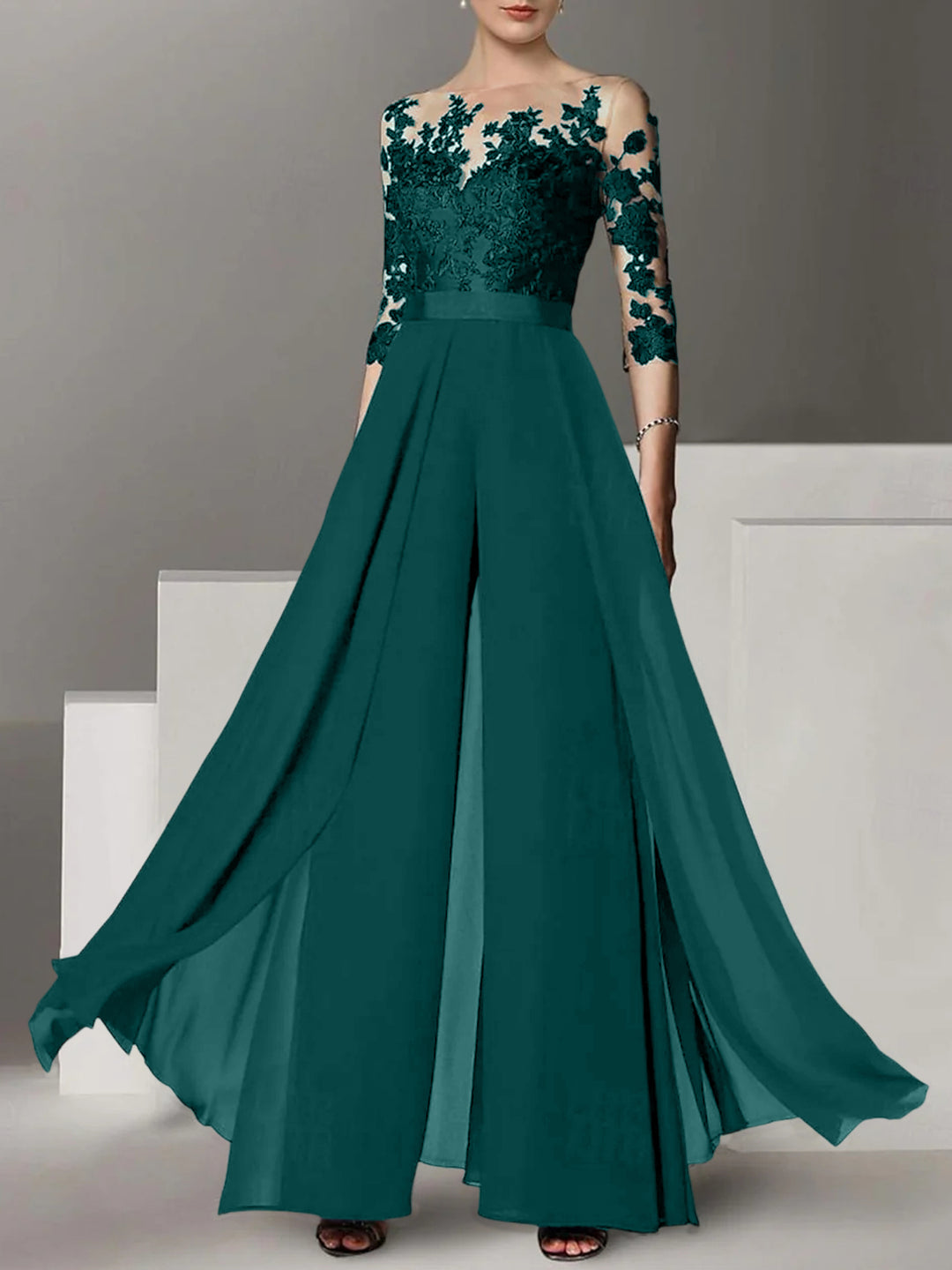 A-Line/Princess Jewel Neck 3/4 Length Sleeves Floor-Length Mother of the Bride Jumpsuits with Applique