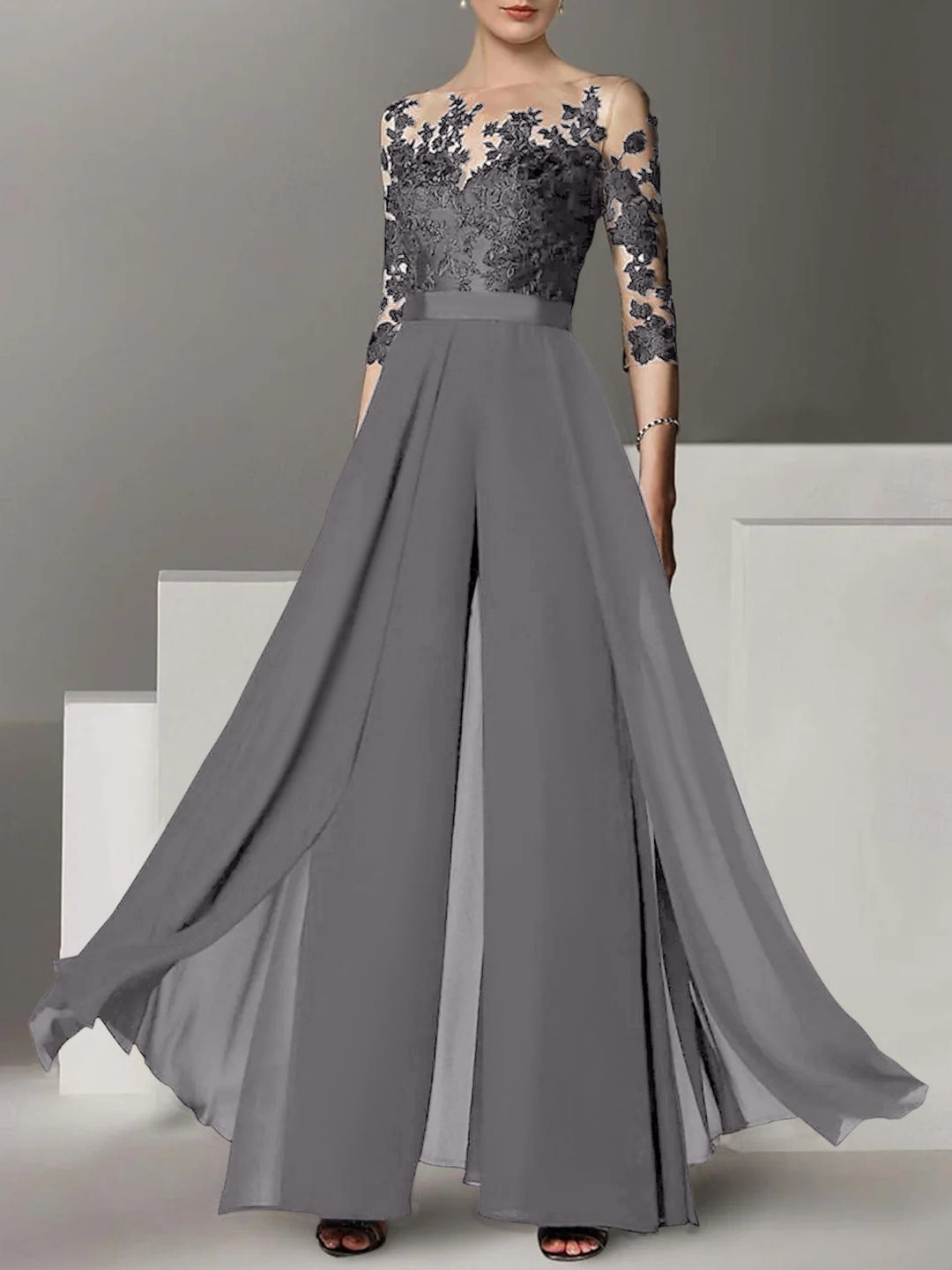 A-Line/Princess Jewel Neck 3/4 Length Sleeves Floor-Length Mother of the Bride Jumpsuits with Applique