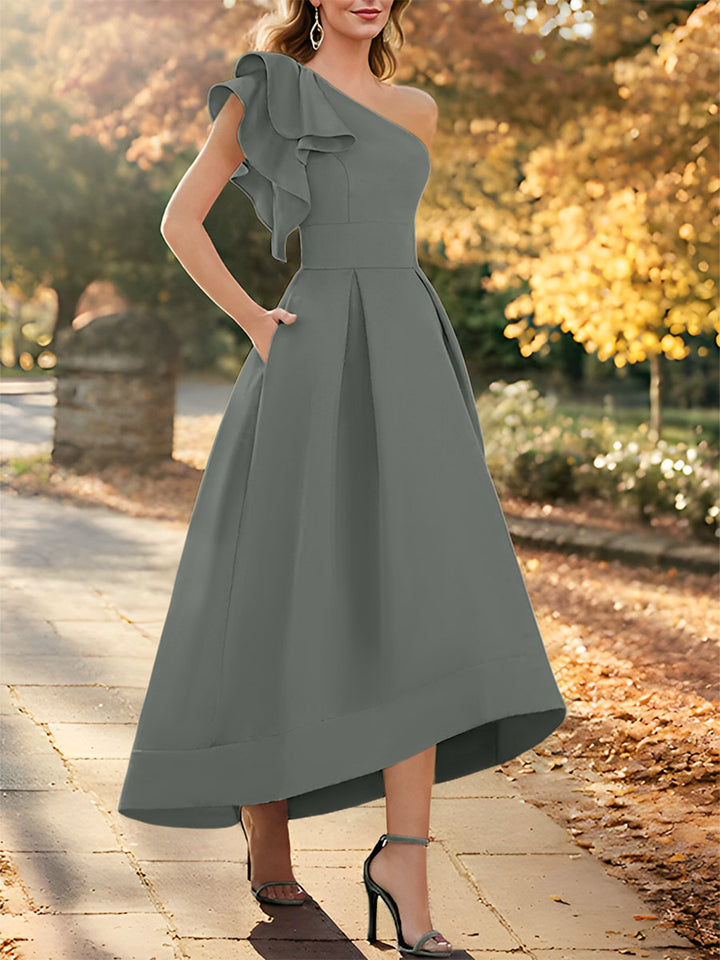 A-Line/Princess One-Shoulder Sleeveless Asymmetrical Mother of the Bride Dresses with Ruffles