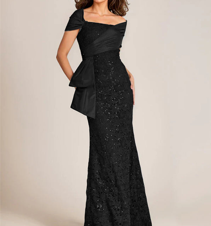 Trumpet/Mermaid Off-the-Shoulder Lace Mother of the Bride Dresses with Applique & Beading