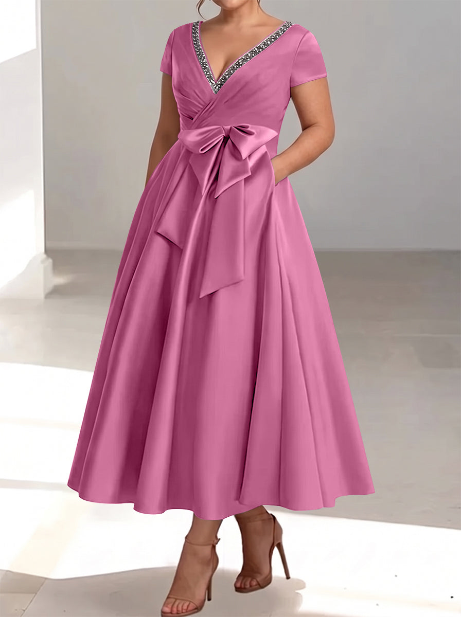 A-Line/Princess V-Neck Plus Size Mother of the Bride Dresses with Pockets & Ruffles