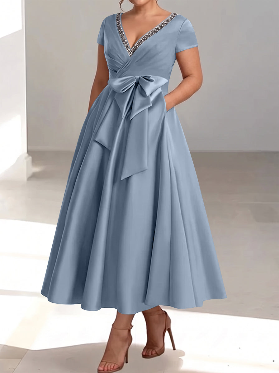 A-Line/Princess V-Neck Plus Size Mother of the Bride Dresses with Pockets & Ruffles