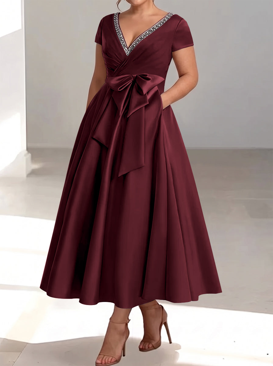 A-Line/Princess V-Neck Plus Size Mother of the Bride Dresses with Pockets & Ruffles