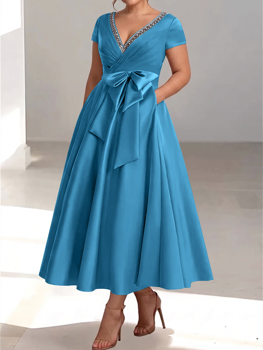 A-Line/Princess V-Neck Plus Size Mother of the Bride Dresses with Pockets & Ruffles