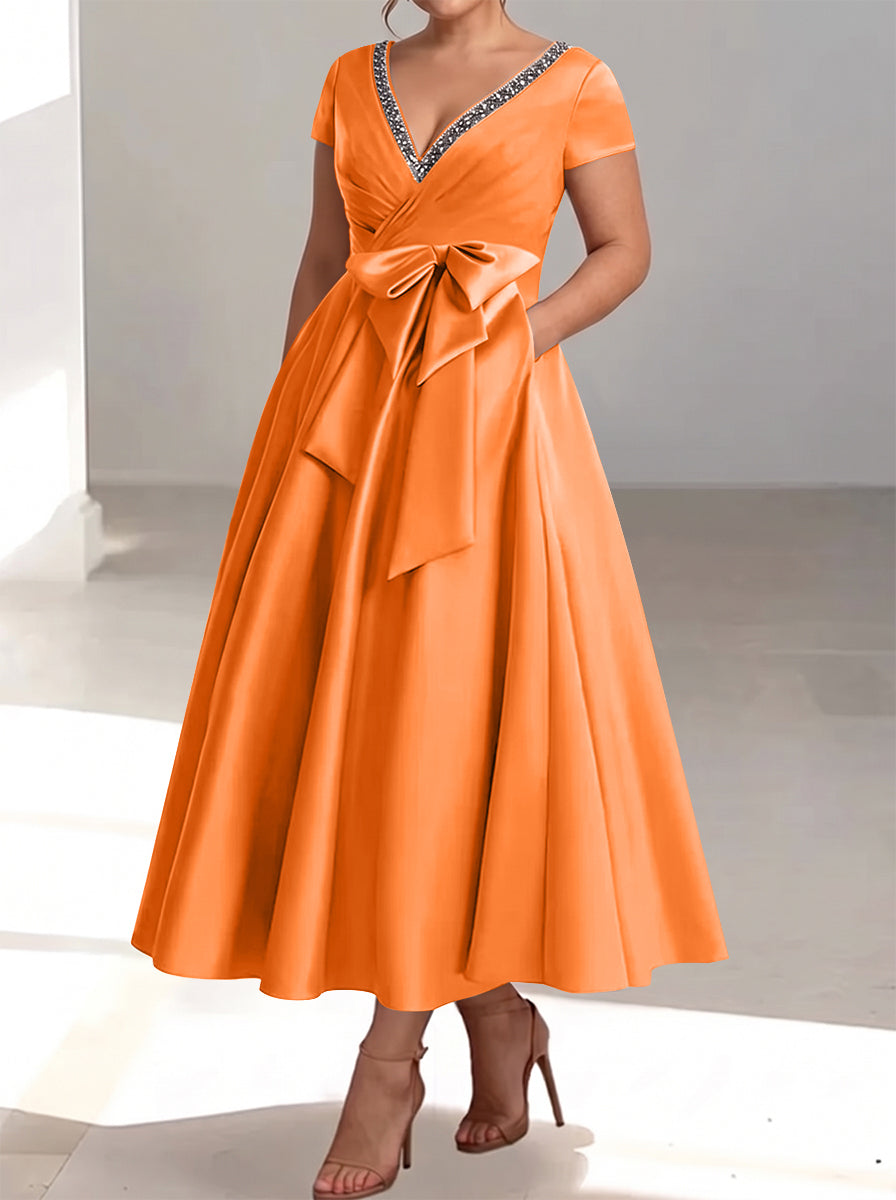 A-Line/Princess V-Neck Plus Size Mother of the Bride Dresses with Pockets & Ruffles