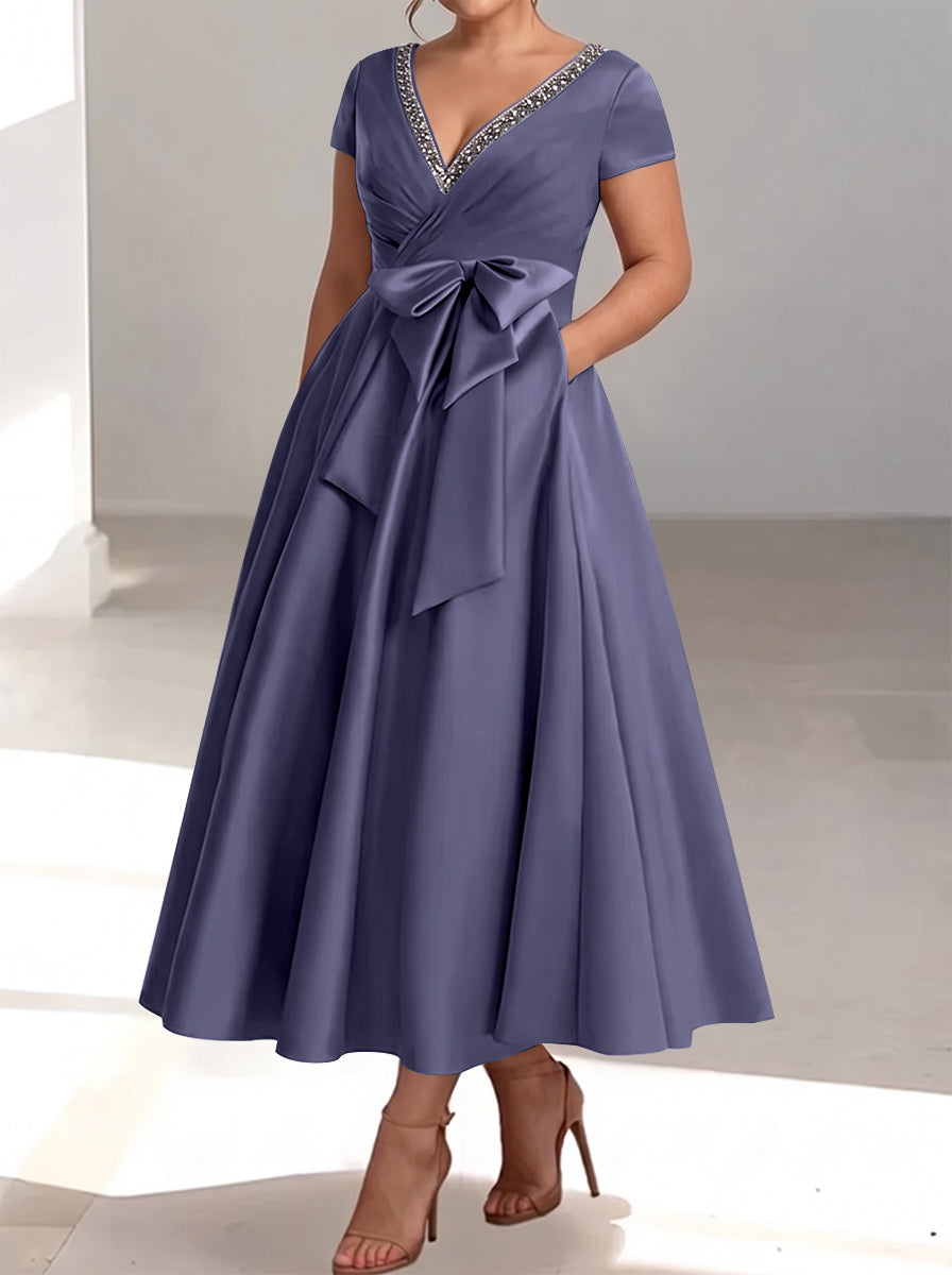A-Line/Princess V-Neck Plus Size Mother of the Bride Dresses with Pockets & Ruffles