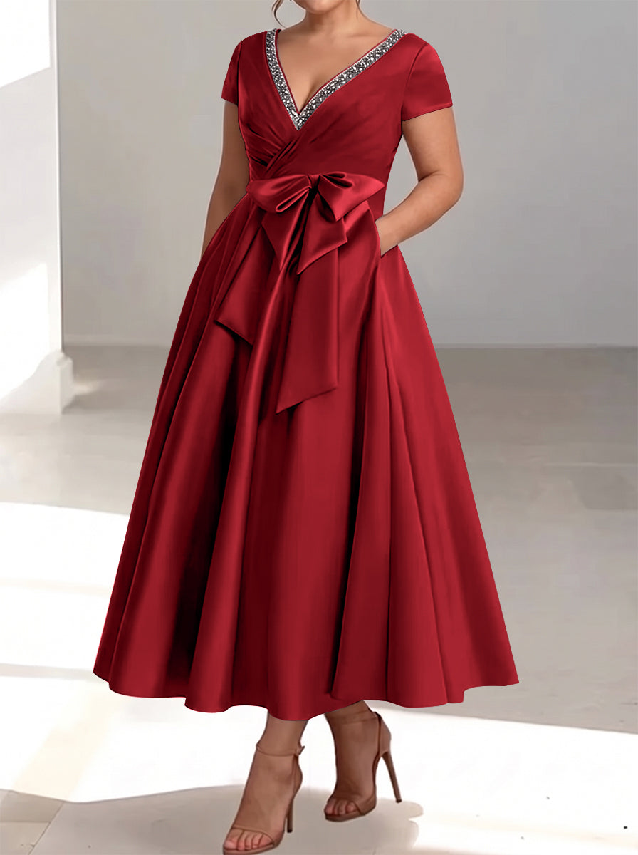 A-Line/Princess V-Neck Plus Size Mother of the Bride Dresses with Pockets & Ruffles