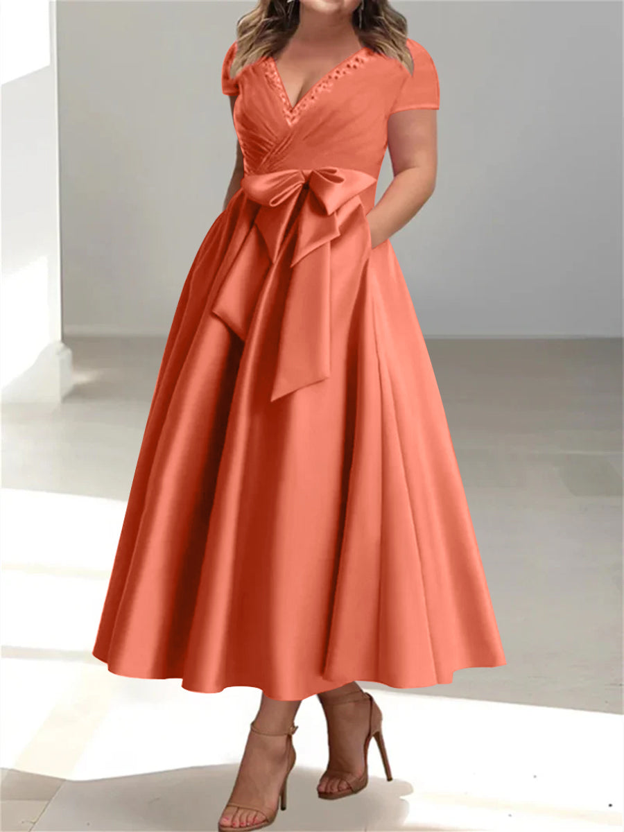 A-Line/Princess V-Neck Plus Size Mother of the Bride Dresses with Pockets & Ruffles