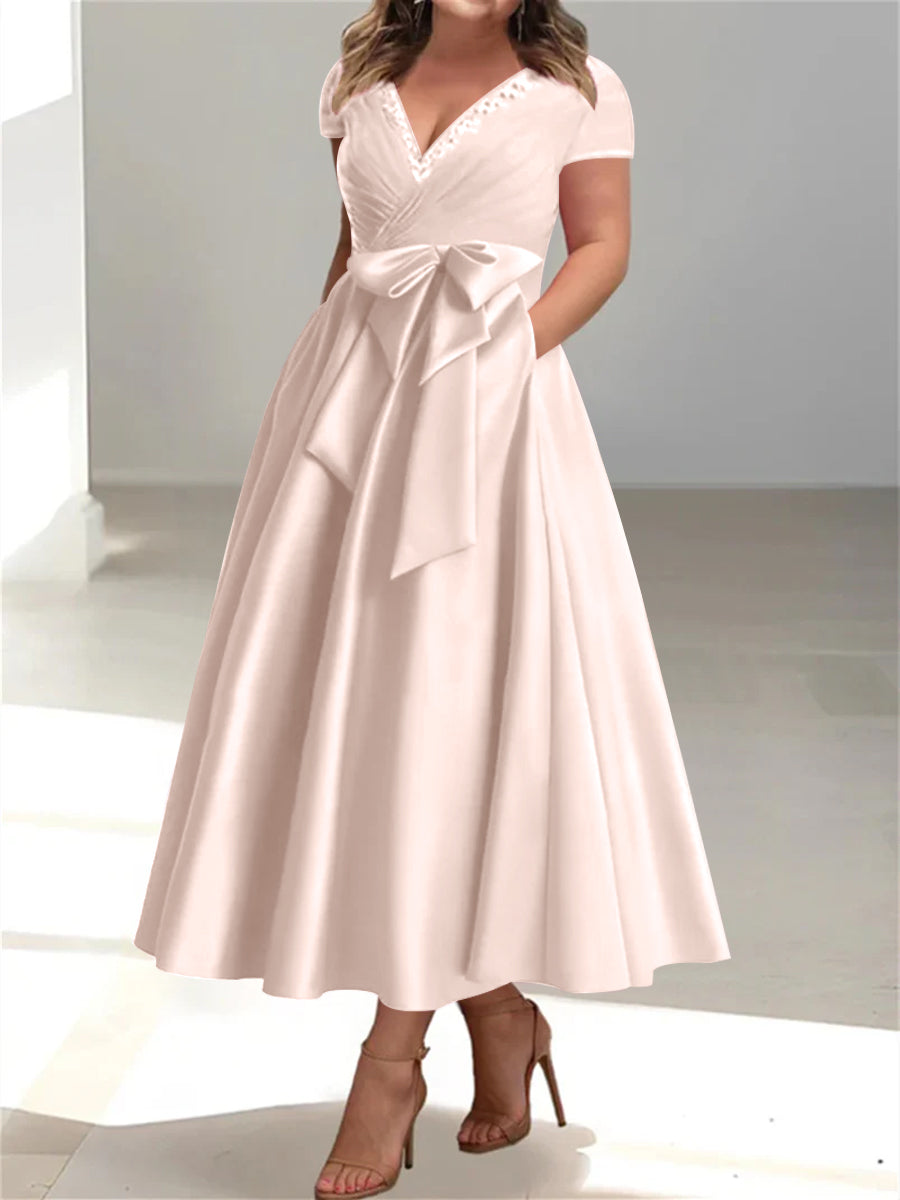 A-Line/Princess V-Neck Plus Size Mother of the Bride Dresses with Pockets & Ruffles