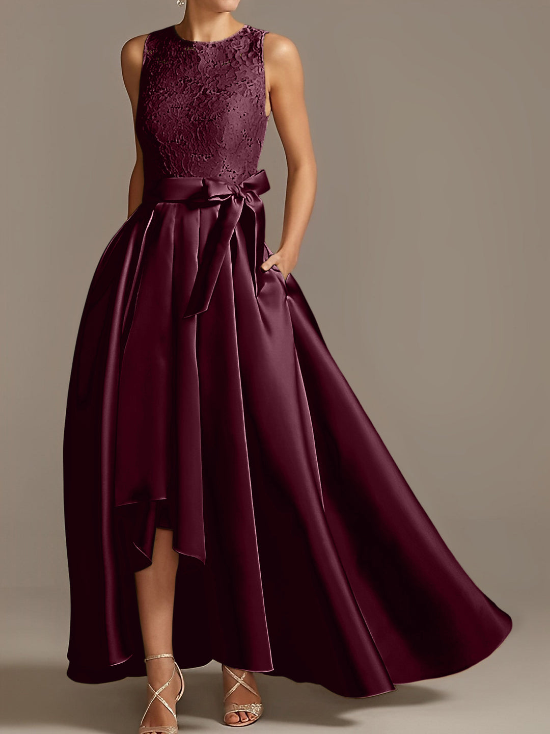 A-Line/Princess Jewel Neck Sleeveless Asymmetrical Mother Of The Bride Dresses With Pleats