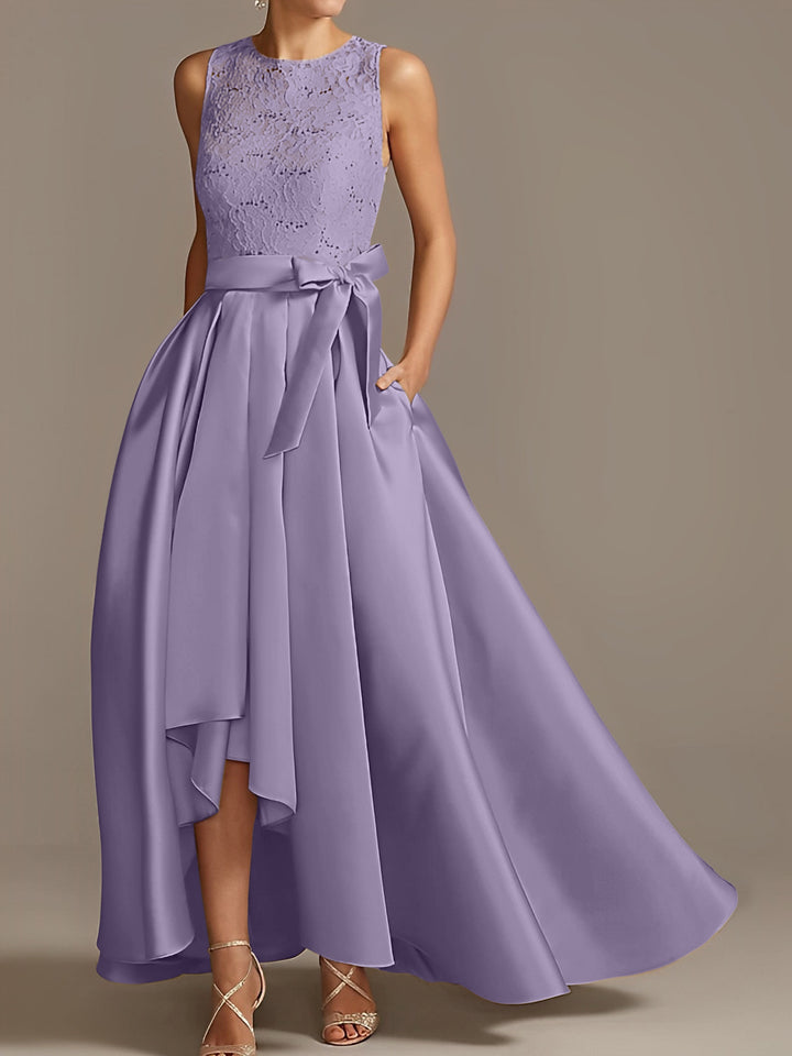 A-Line/Princess Jewel Neck Sleeveless Mother Of The Bride Dresses With Pleats Lace