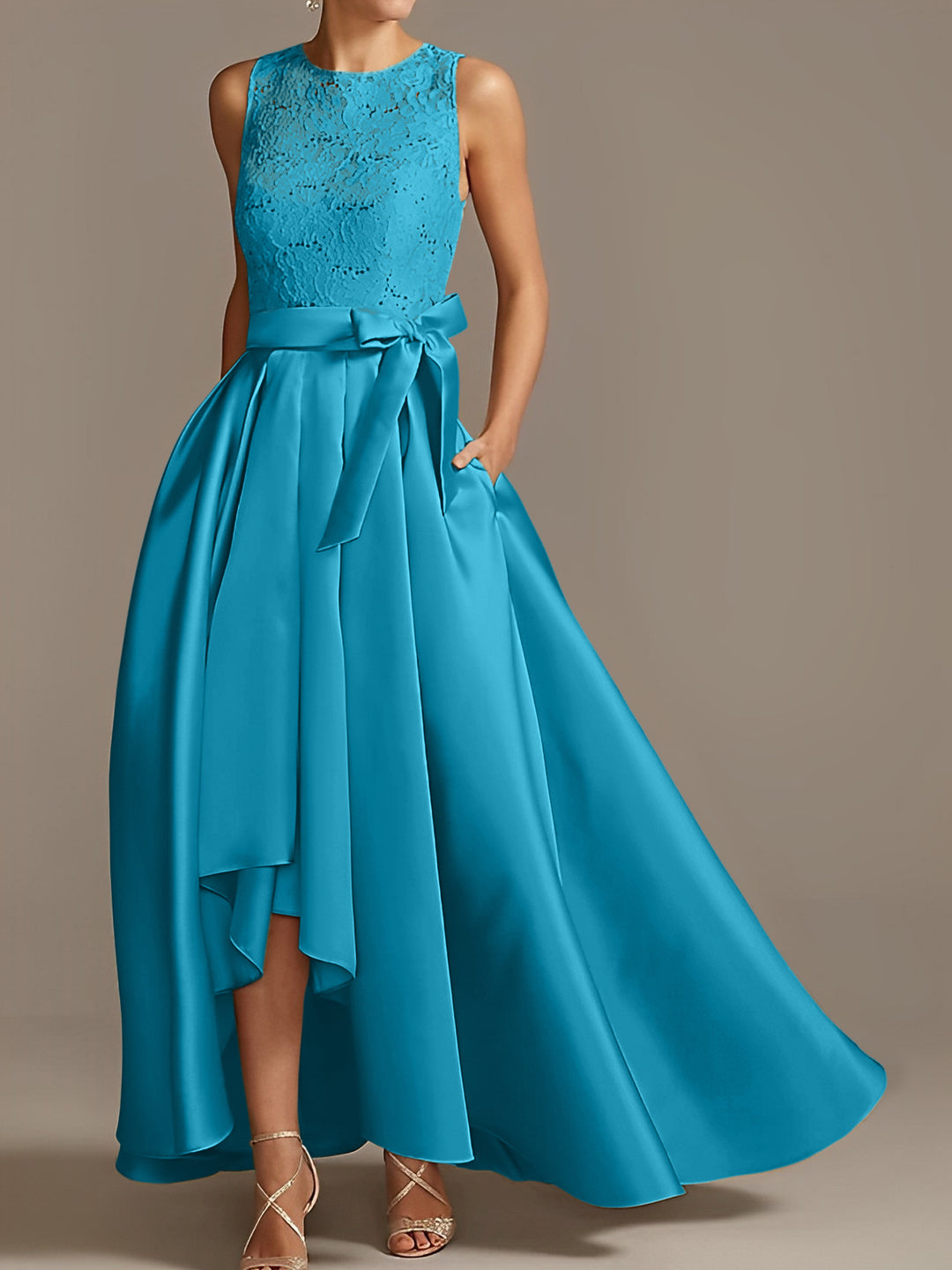 A-Line/Princess Jewel Neck Sleeveless Asymmetrical Mother Of The Bride Dresses With Pleats