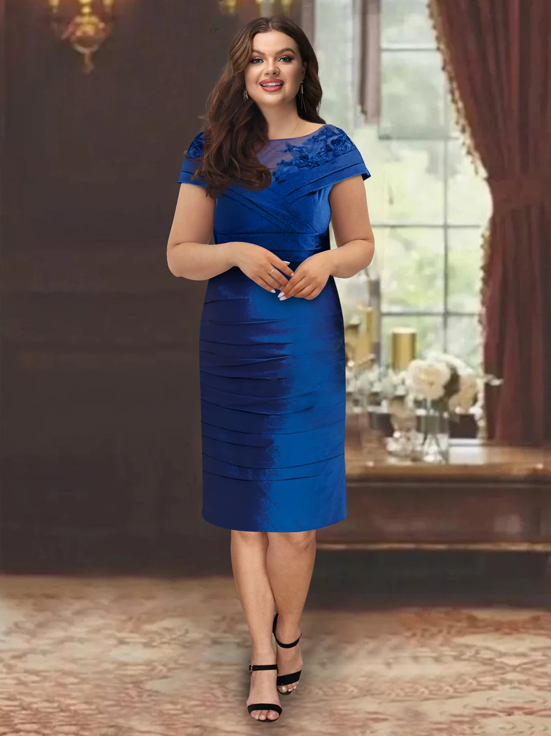 Sheath/Column Scoop Neck Short Sleeves Knee-Length Plus Size Mother of the Bride  & Groom Dresses with Lace