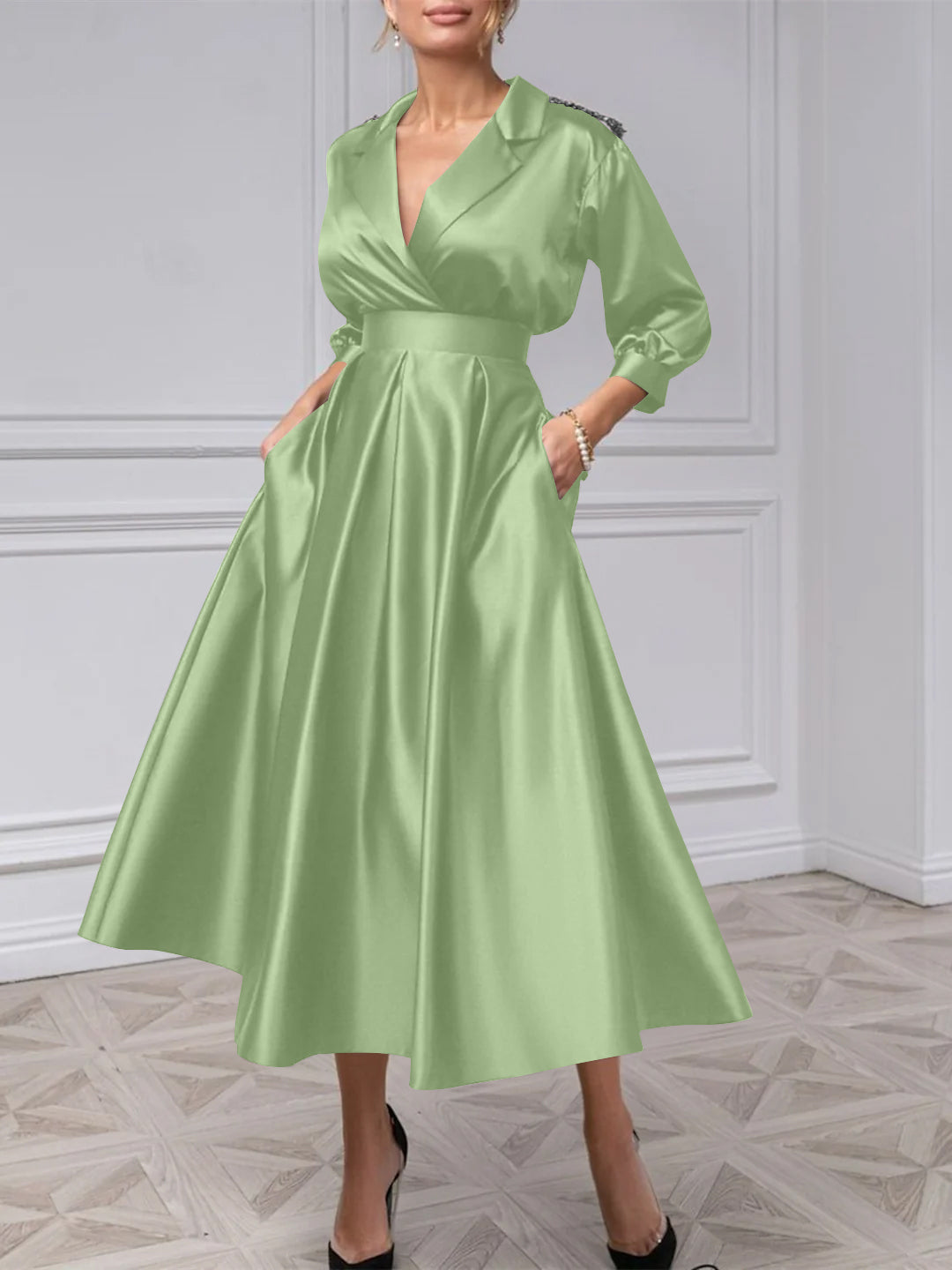 A-Line/Princess V-Neck 3/4 Sleeves Mother Of The Bride Dresses With Beading