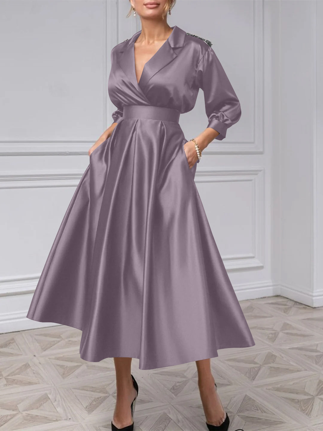 A-Line/Princess V-Neck 3/4 Sleeves Mother Of The Bride Dresses With Beading