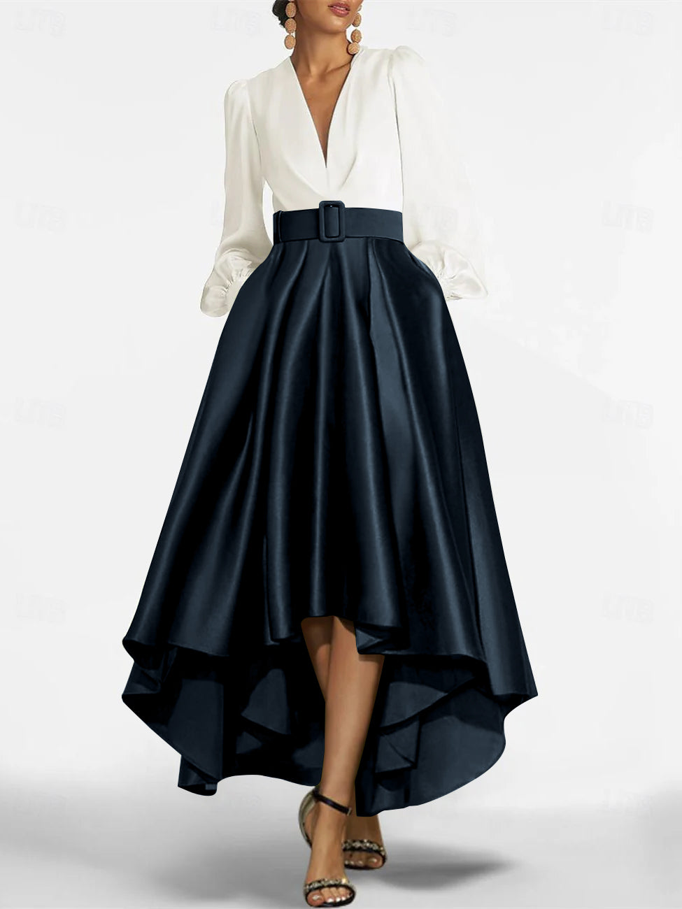 A-Line/Princess V-Neck Asymmetrical Mother Of The Bride Dresses With Belt