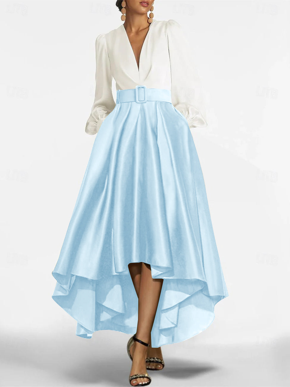 A-Line/Princess V-Neck Asymmetrical Mother Of The Bride Dresses With Belt