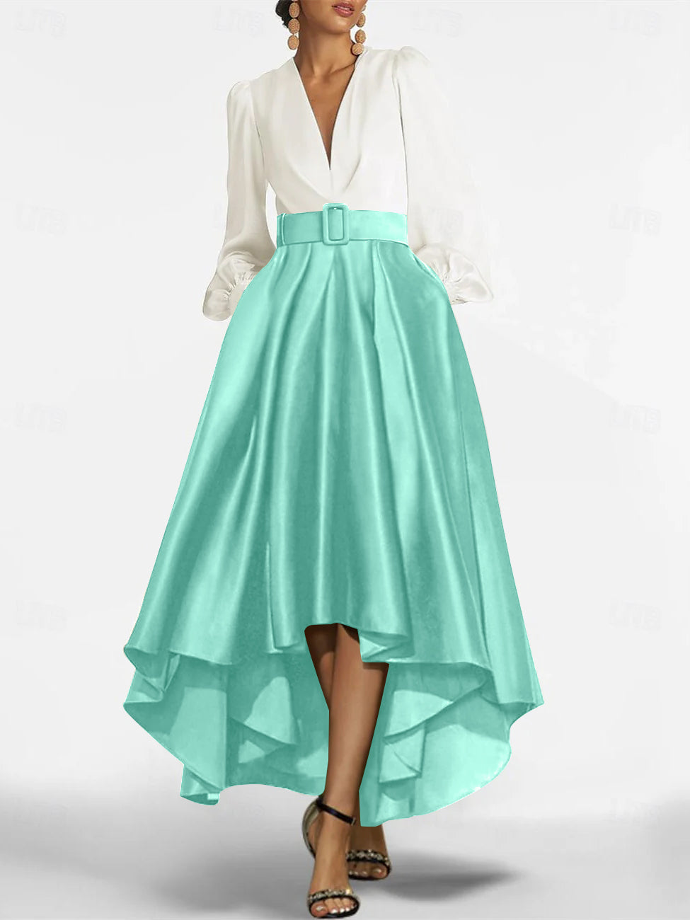 A-Line/Princess V-Neck Asymmetrical Mother Of The Bride Dresses With Belt