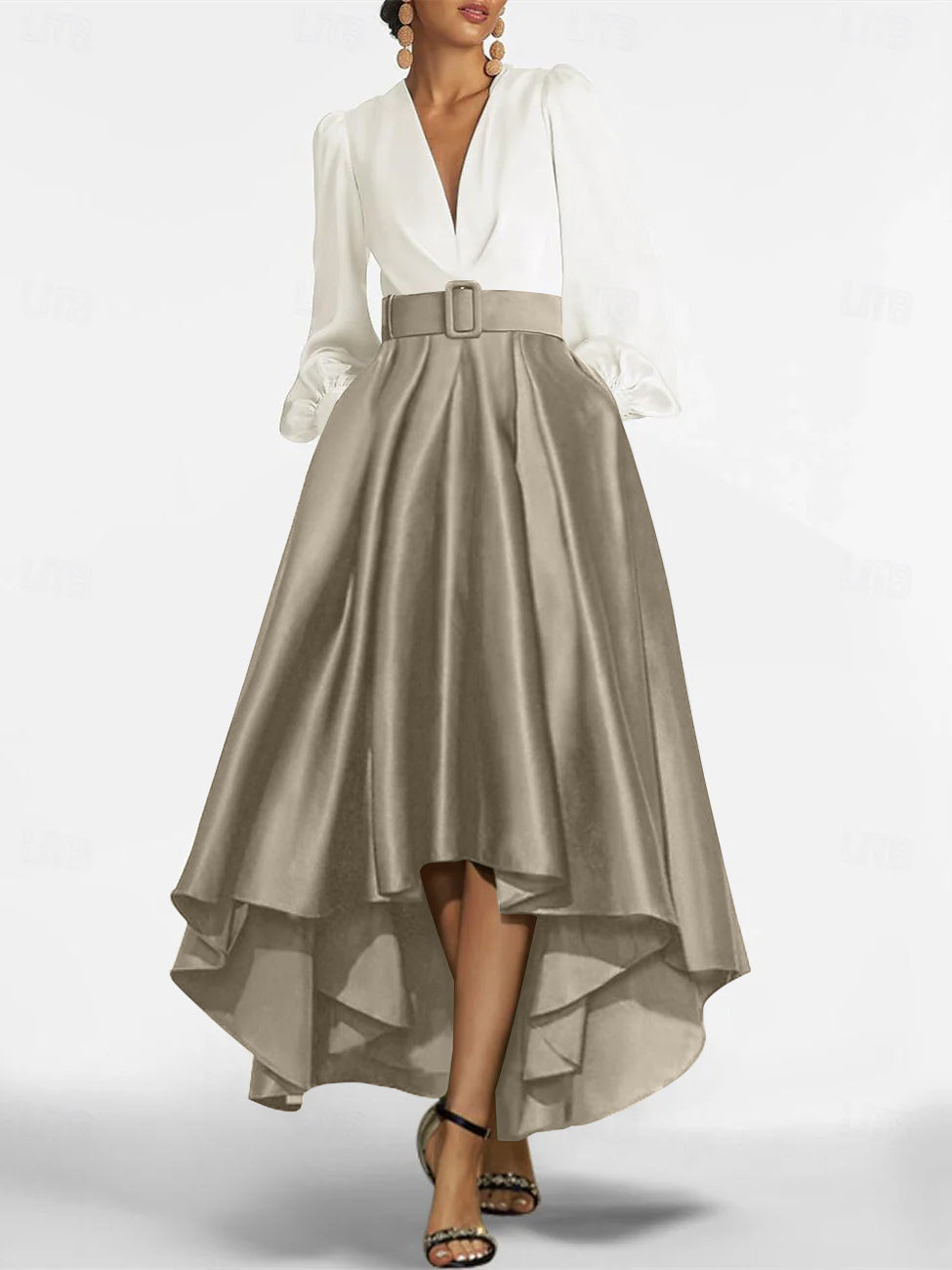 A-Line/Princess V-Neck Asymmetrical Mother Of The Bride Dresses With Belt