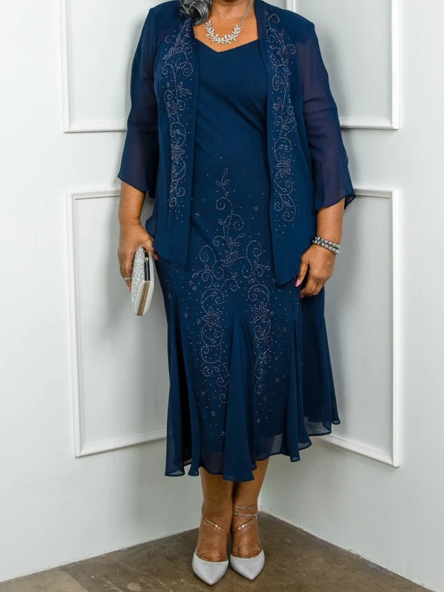 Sheath/Column 2 Pieces V-Neck 3/4 Length Sleeves Knee-Length Plus Size Mother of the Bride Dresses with Jacket