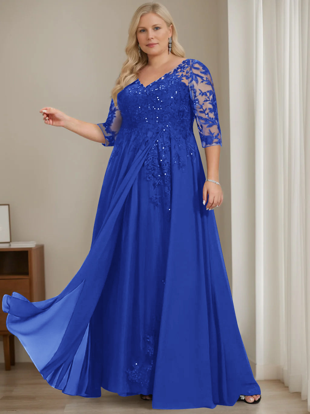 A-Line/Princess V-Neck Half Sleeves Floor-Length Plus Size Mother of the Bride Dresses with Sequins