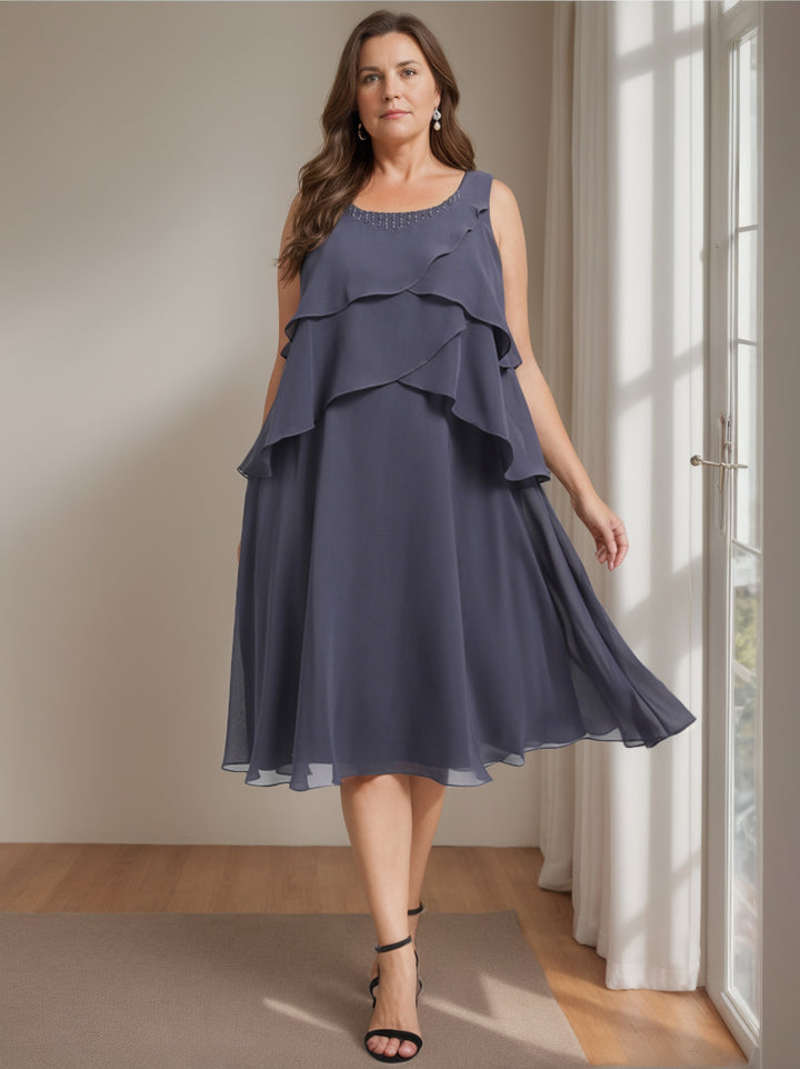 A-Line/Princess Scoop Sleeveless Knee-Length Plus Size Mother of the Bride Dresses with Beading