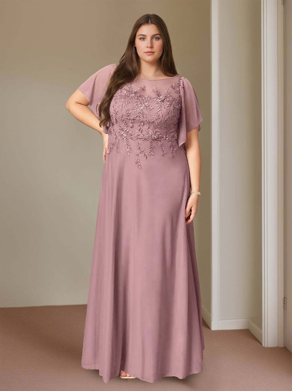 A-Line/Princess Round Neck Short Sleeves Floor-Length Plus Size Mother of the Bride Dresses with Lace