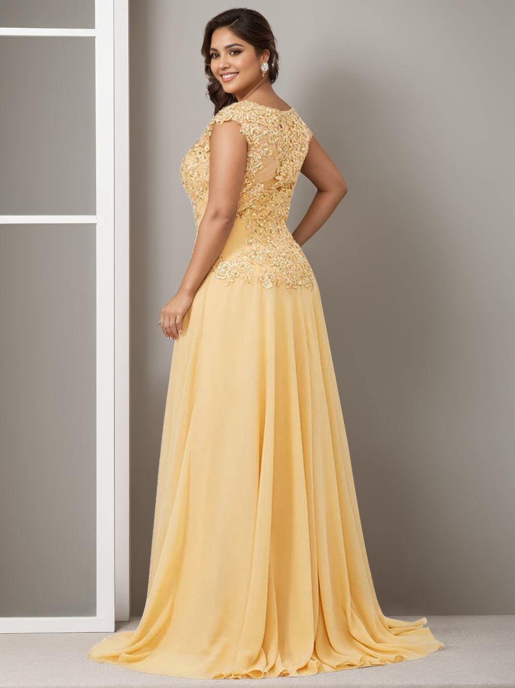 Gold Mother of the Bride Dresses 2026 A-Line/Princess Jewel Neck Sleeveless Floor-Length Wedding Guest Formal Gowns with Beading Appliques, Gold Gold Mother of the Bride Dresses 2026 A-Line/Princess Jewel Neck Sleeveless Floor-Length Wedding Guest Formal Gowns with Beading Appliques, Gold